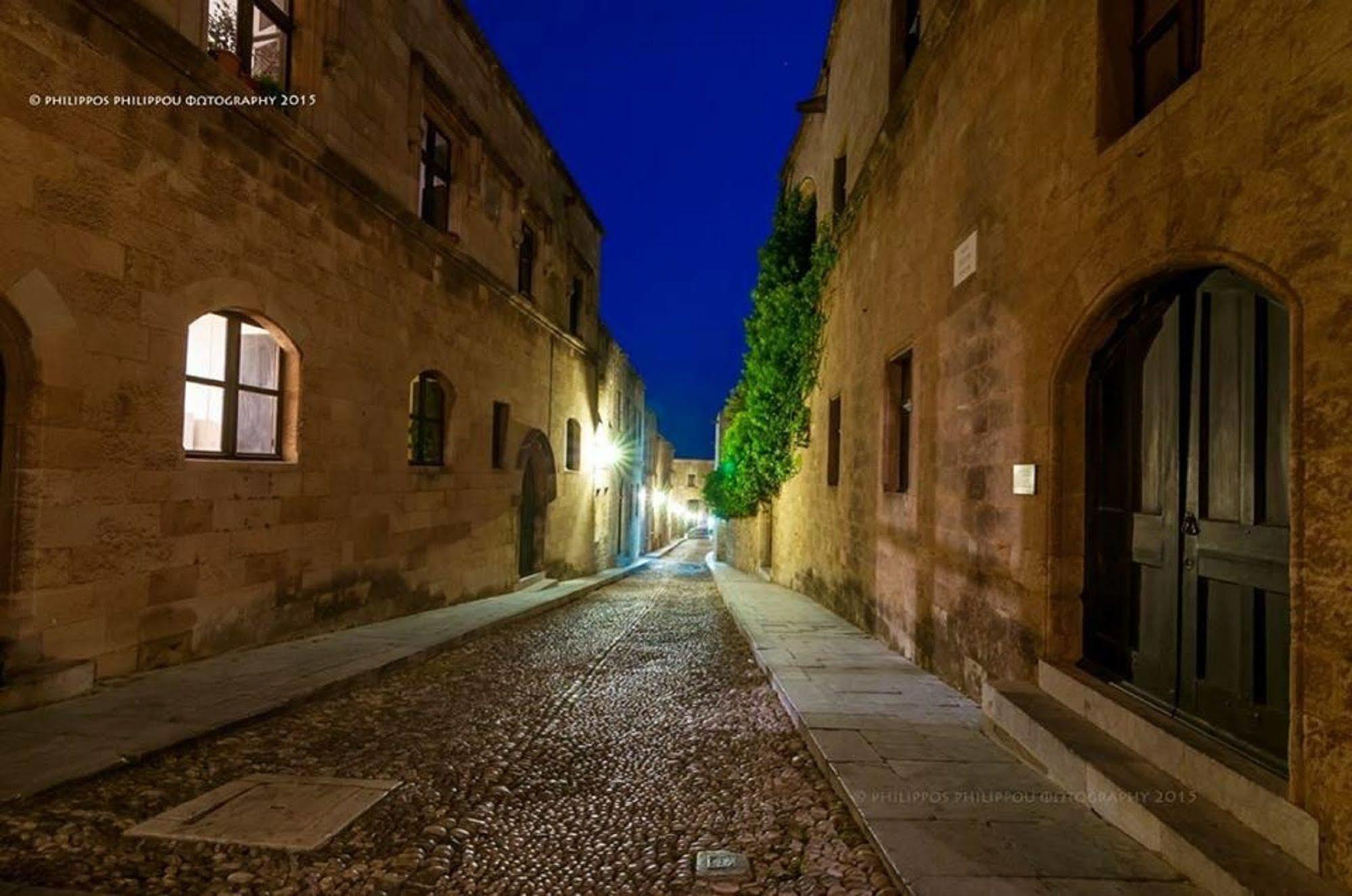 Old Town Roloi House Villa Rhodes City Bagian luar foto