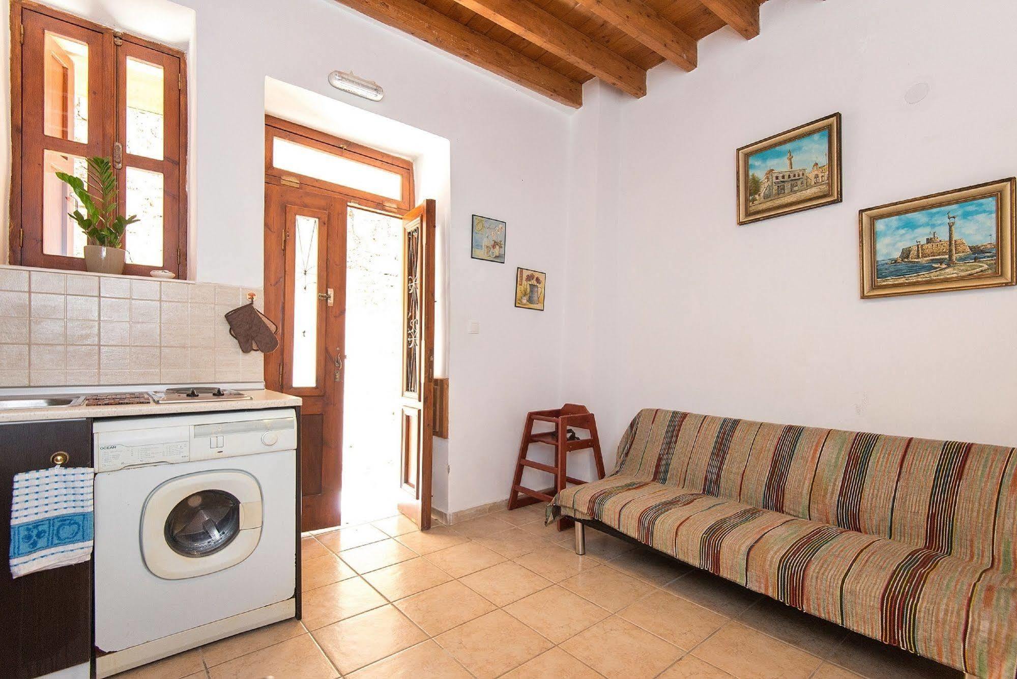 Old Town Roloi House Villa Rhodes City Bagian luar foto