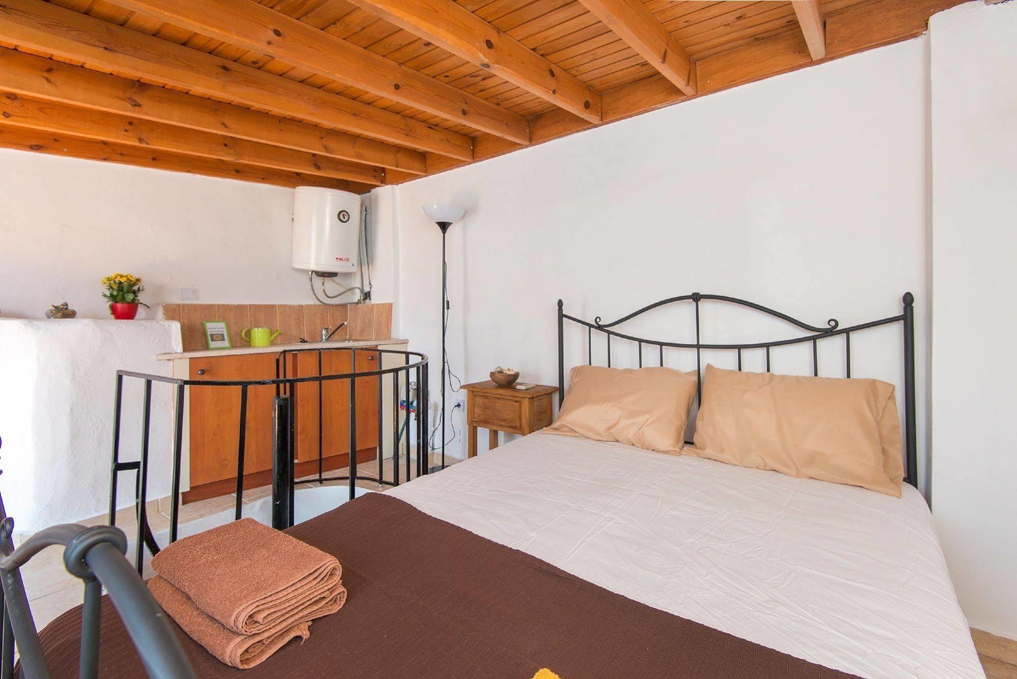Old Town Roloi House Villa Rhodes City Bagian luar foto