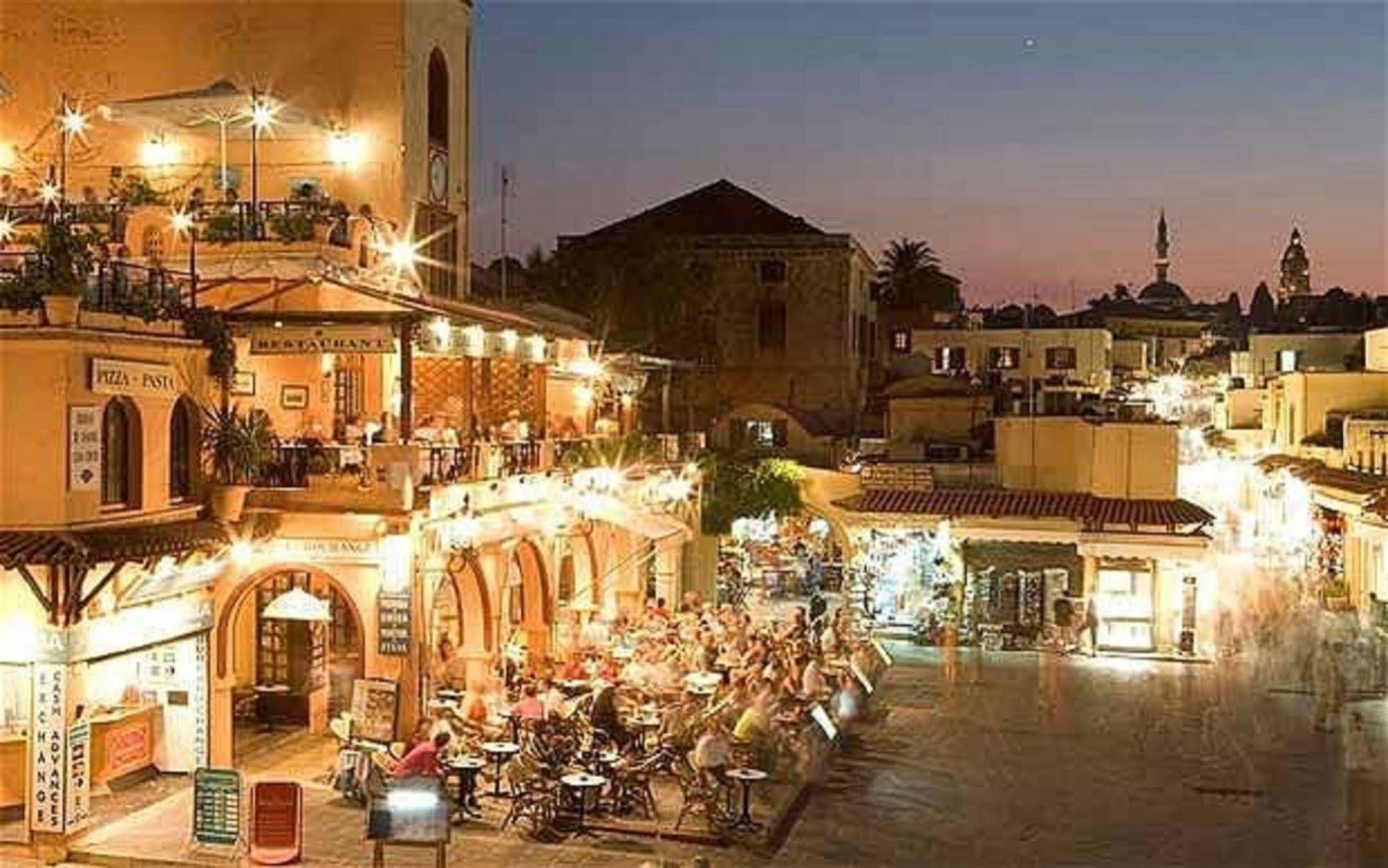 Old Town Roloi House Villa Rhodes City Bagian luar foto