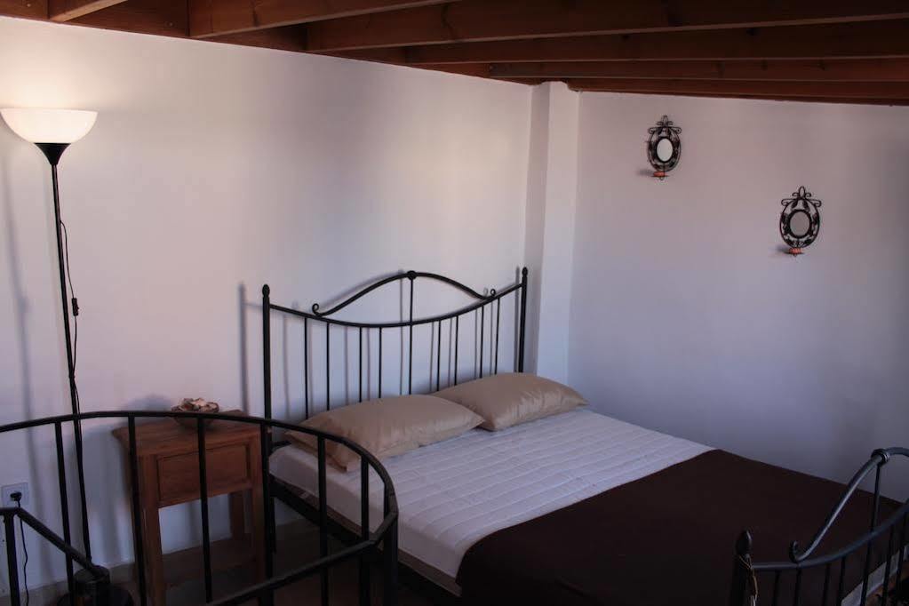 Old Town Roloi House Villa Rhodes City Bagian luar foto